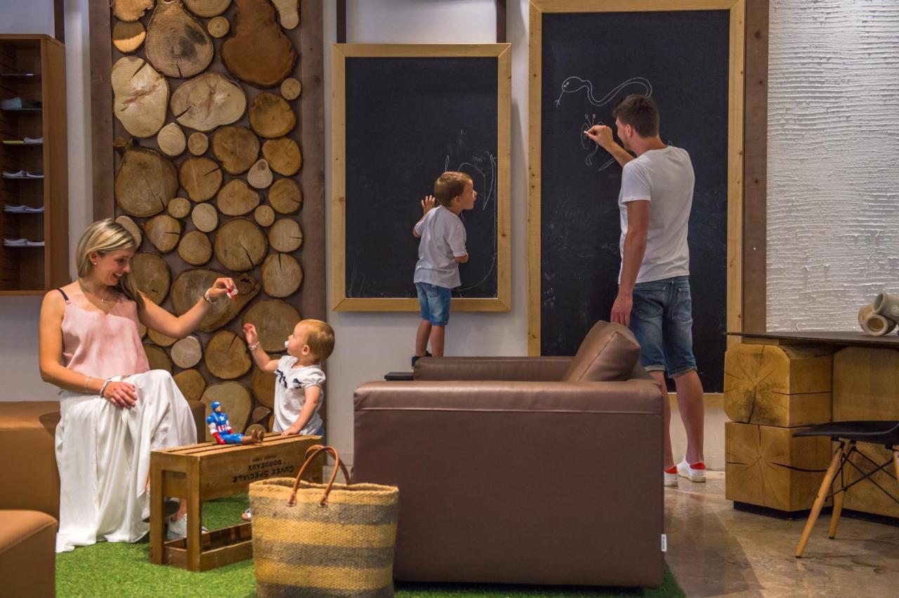 Meridiana Family & Nature Hotel Marina Romea Extérieur photo