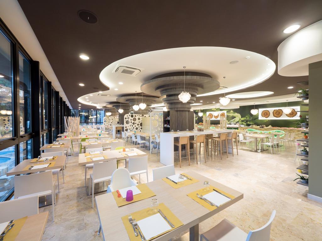 Meridiana Family & Nature Hotel Marina Romea Extérieur photo