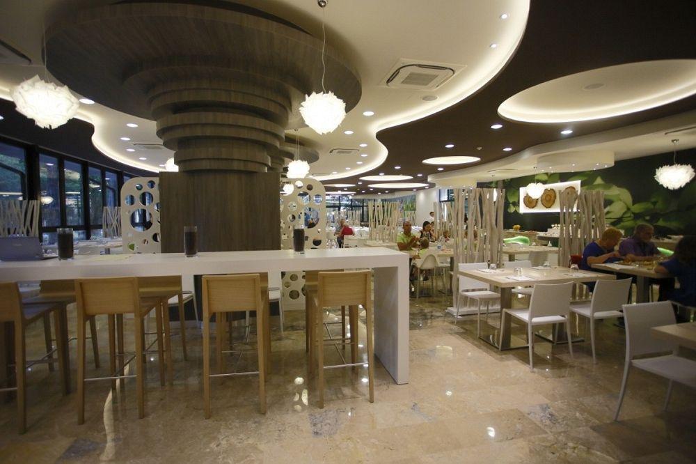 Meridiana Family & Nature Hotel Marina Romea Extérieur photo